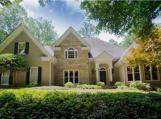 8290 Grogans Ferry Rd, Sandy Springs, GA 30350