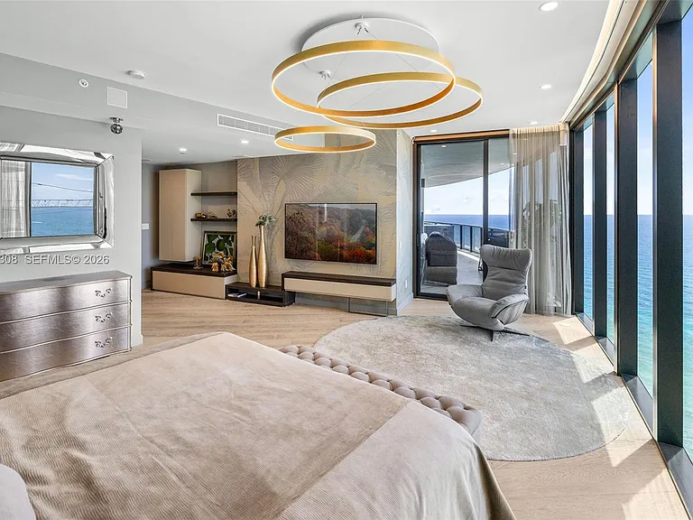 18555 Collins Ave #2201 — Photo 28
