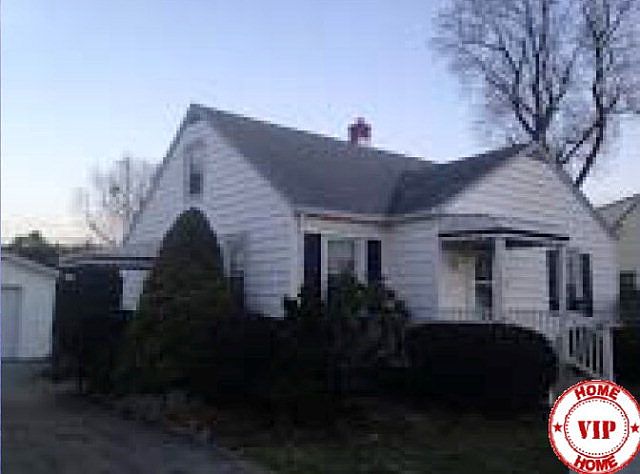 1st image of 139 Sloan Ave