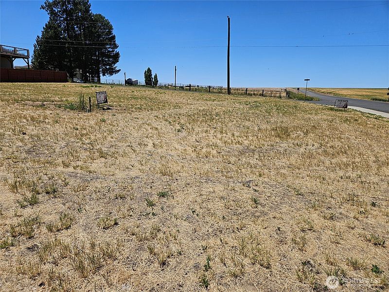 3rd image of 0 W Country Road