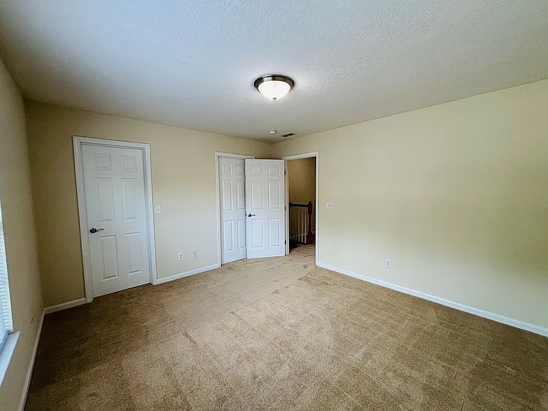 1725 Aden Ln — Photo 13