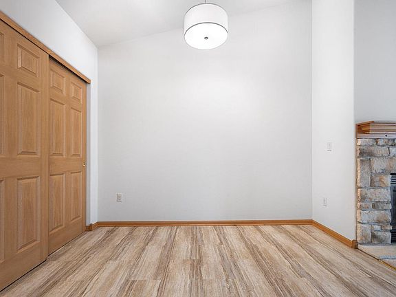 5th image of 1495 Garay LANE #5