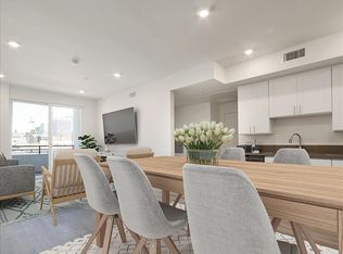 928 S Berendo St APT 304, Los Angeles, CA 90006
