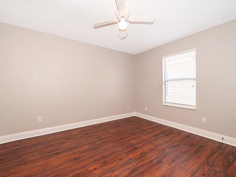 6825 Dolce St — Photo 30