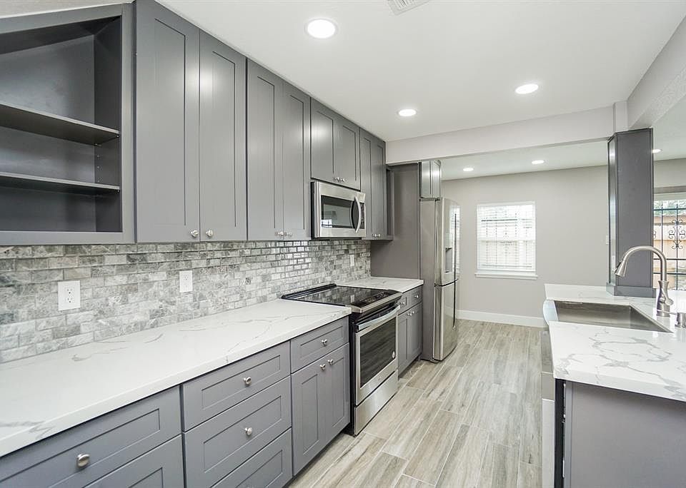 1st image of 14571 Misty Meadow Ln