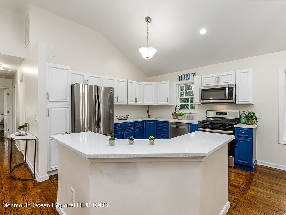 2 E Shadowlawn Drive, Neptune, NJ 07753 MLS 22327361 Zillow