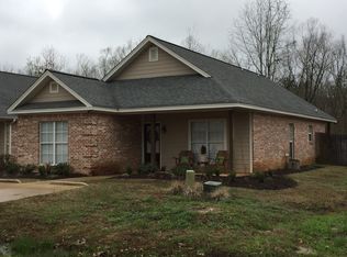 205 Stone Ridge Rd, Starkville, MS 39759