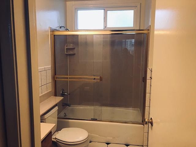 1st image of 976 Southgate Ave