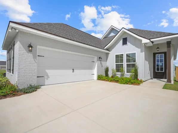 22 Fawn Run W, Freeport, FL 32439