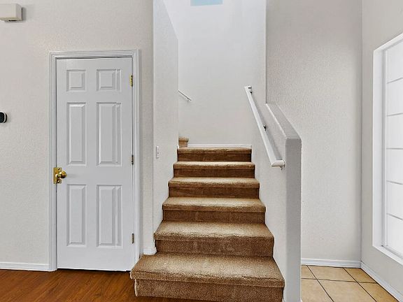 3rd image of 1012 Maroa St NW