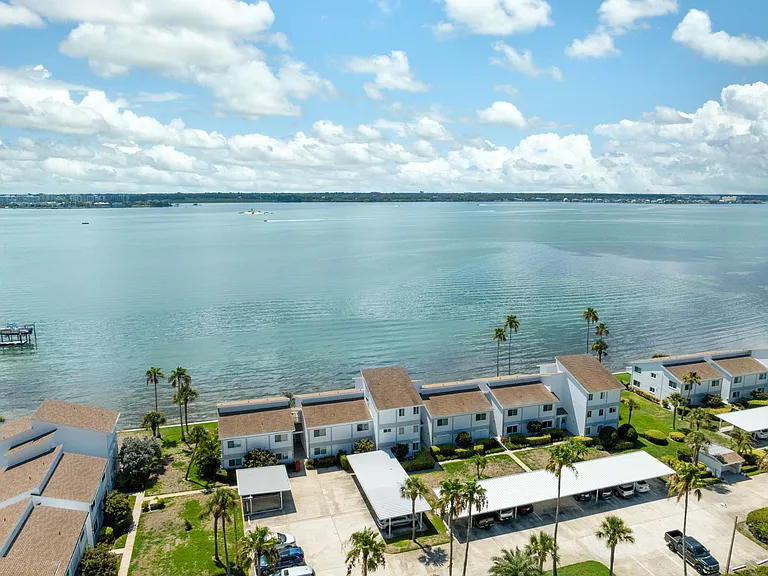 1401 Gulf Blvd #206 — Photo 21