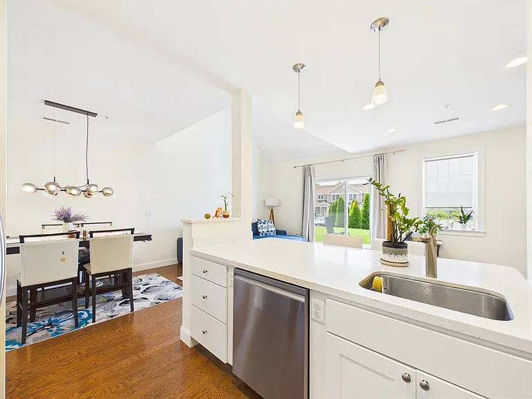70 Endicott St #1505 — Photo 2