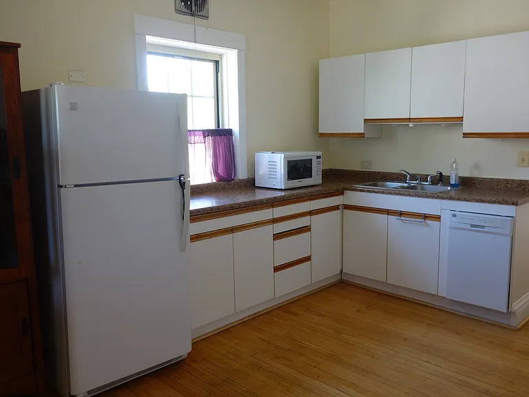 1309 Emerson St #2 — Photo 6