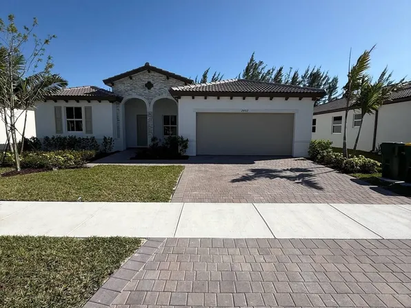 2402 SE 30th Street, Homestead, FL 33033