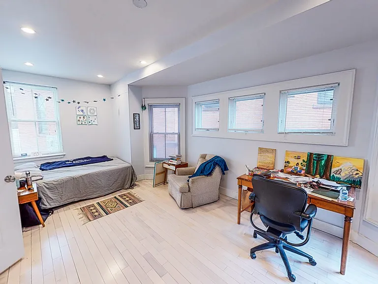 855 State St #TOWNHOUSE — Photo 28