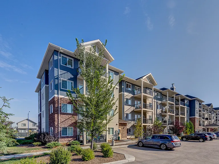 2105 68th St SW — Photo 5