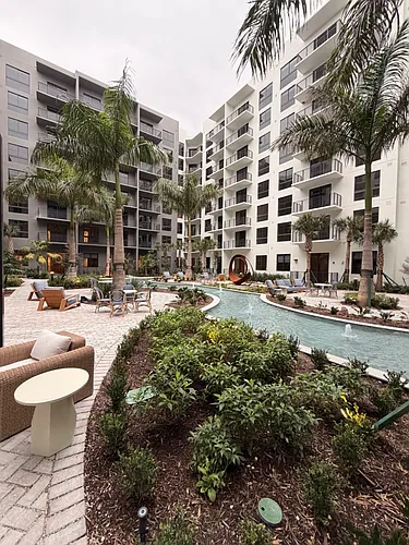 12400 Biscayne Blvd #605 Photo 1