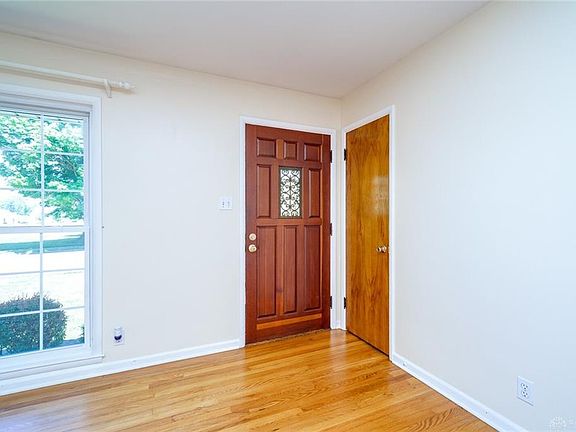 5th image of 607 Southline Dr