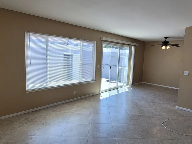 1017 Quiet Creek Ln — Photo 23