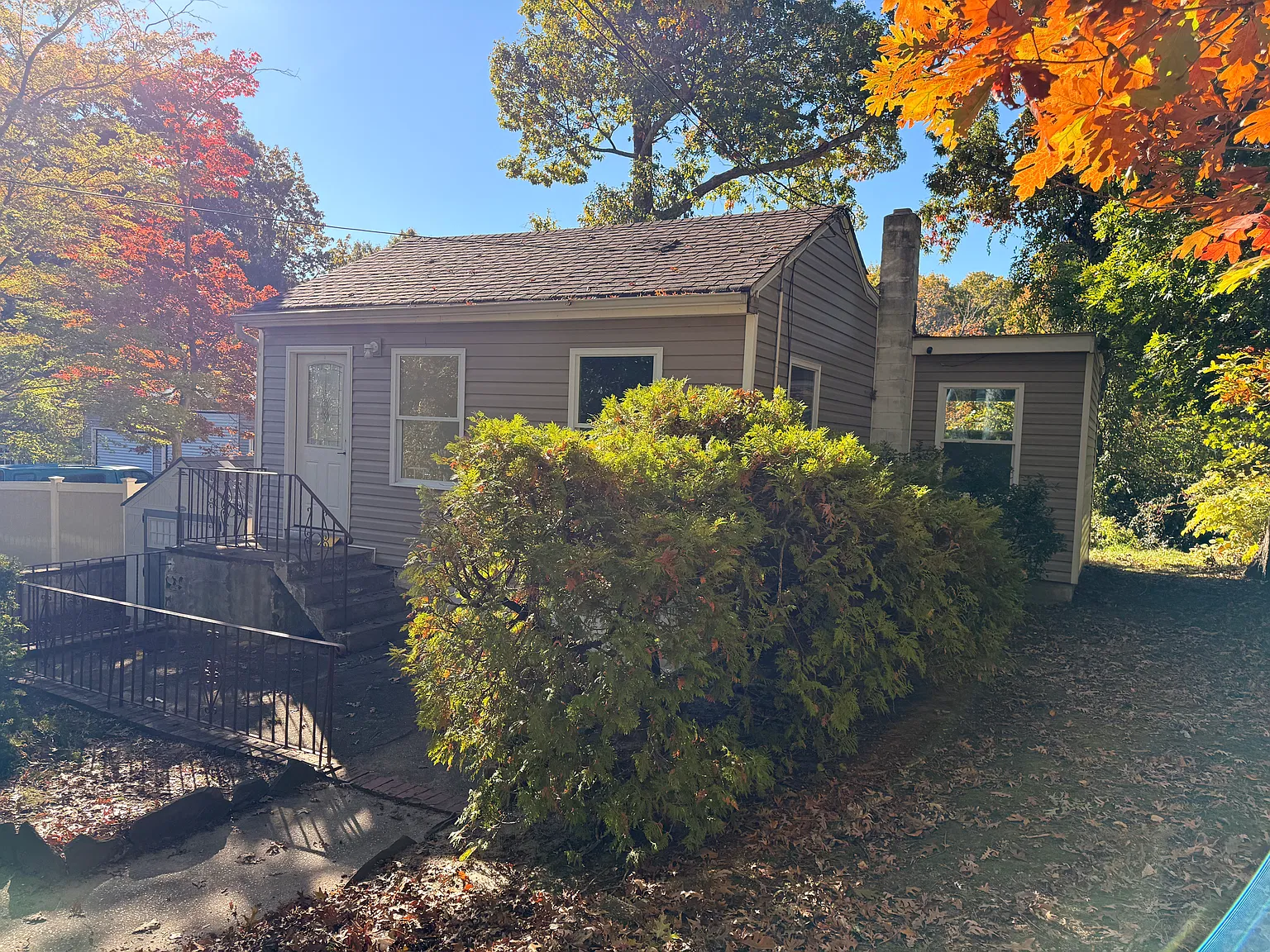 2 bed, 750 sqft, $3,000 — Photo 2