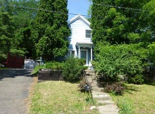 126 Chestnut St, Ithaca, NY 14850
