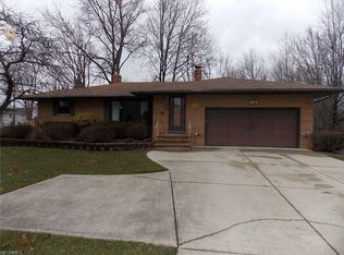 10080 Lynn Dr, North Royalton, OH