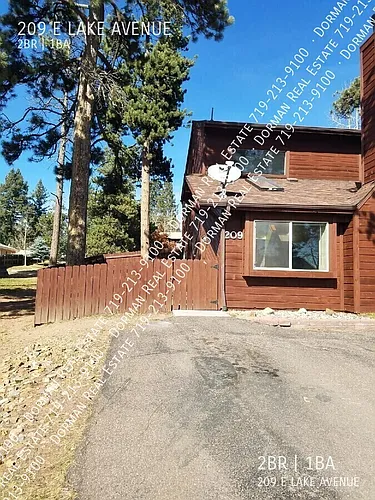 209 E Lake Ave Photo 1