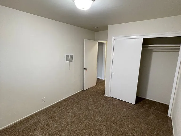 1415 South B Street — Photo 6