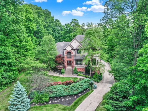 9410 Sandbury Rd, Indianapolis, IN 46256
