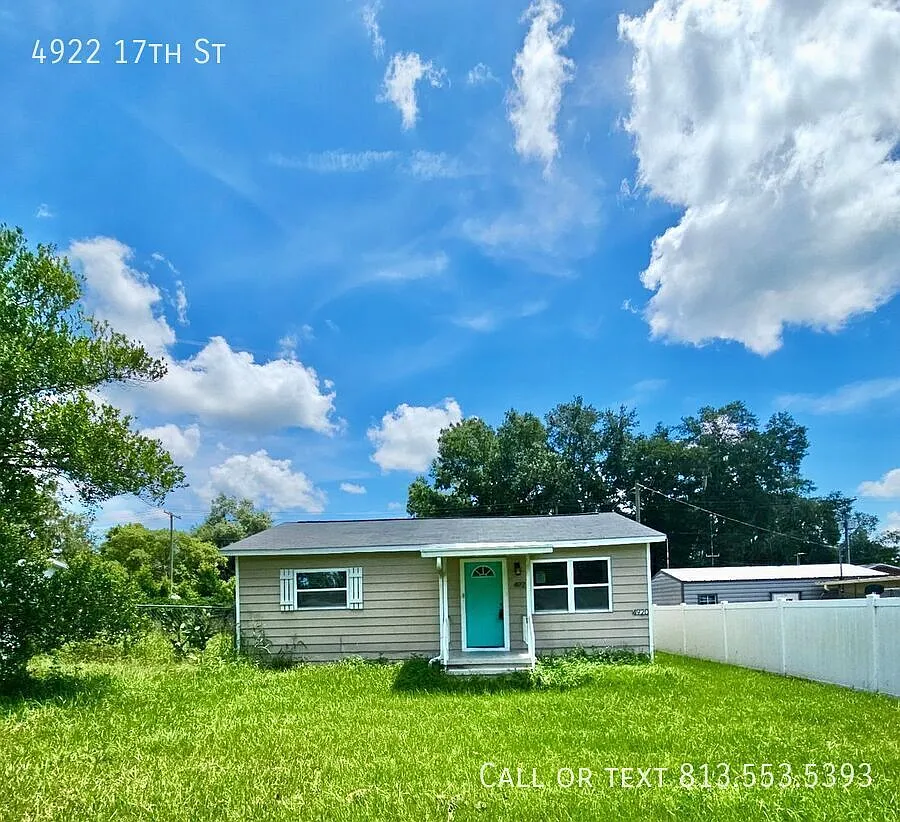 Move in now 50% OFF Your First Month's Rent in Zephyrhills! — Photo 1