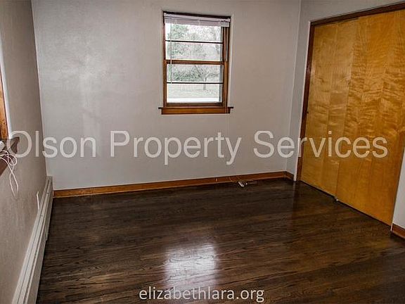 3rd image of 7840 Lincolnway St