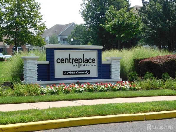 2624 Edward Stec Blvd