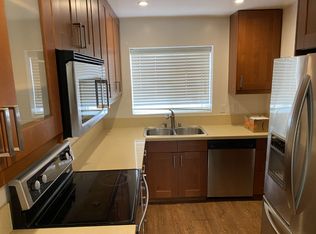 7727 W Manchester Ave APT 2, Playa Del Rey, CA 90293