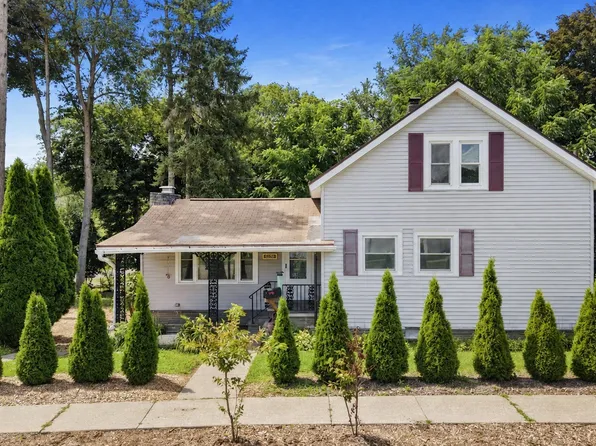 645 June St, Endicott, NY 13760