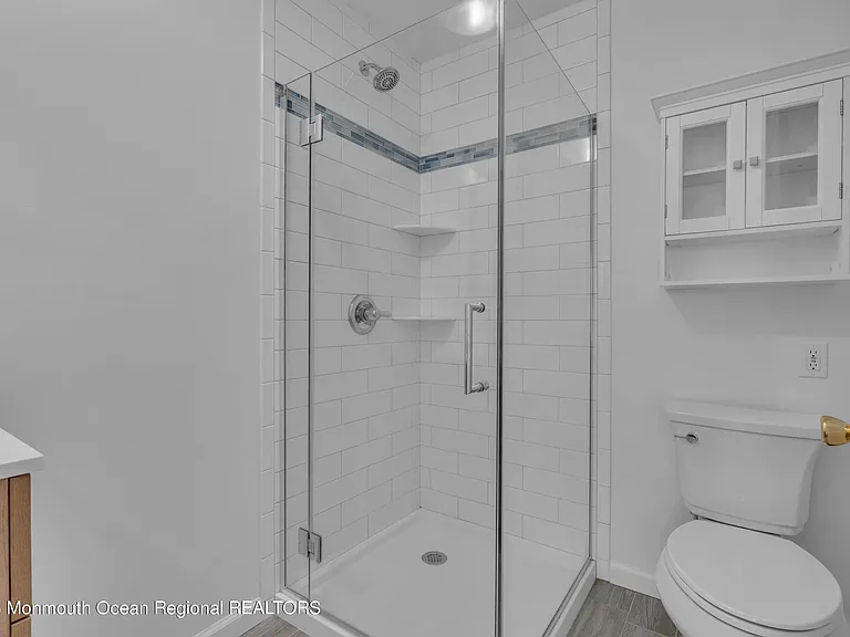 608 Brielle Ave — Photo 31