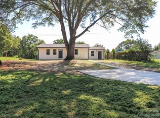 908 Borders Rd, Shelby, NC 28150