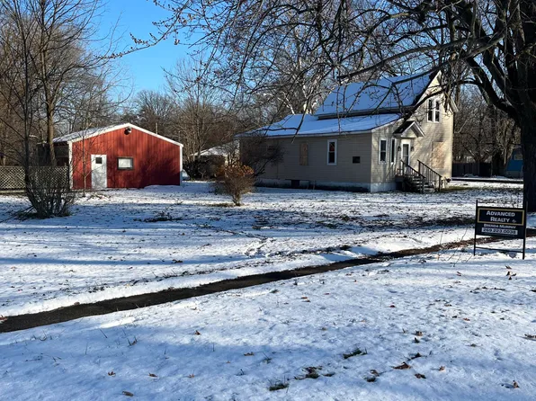 1429 Olmstead Rd, Kalamazoo, MI 49048