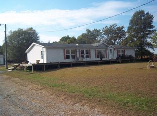 527 Buckner Rd, Creal Springs, IL 62922