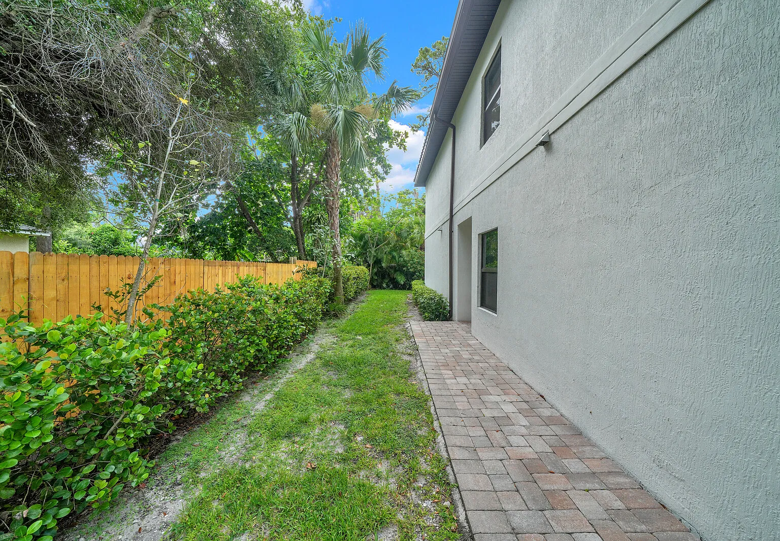 407 Bella Sol Way - 1 — Photo 3