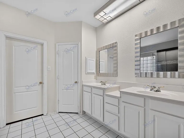 5101 Timberland Pkwy — Photo 21