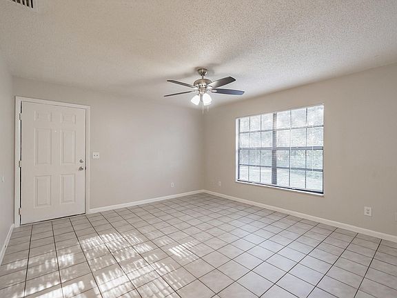 5th image of 1970 Agora Cir SE APT 101