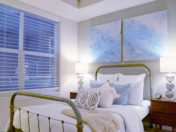 Guest Bedroom/Office
