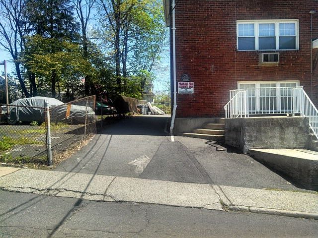 2nd image of 26 Clinton St Unit 5