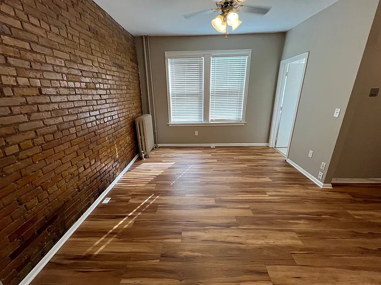 Stevens Square Apartments — Photo 30
