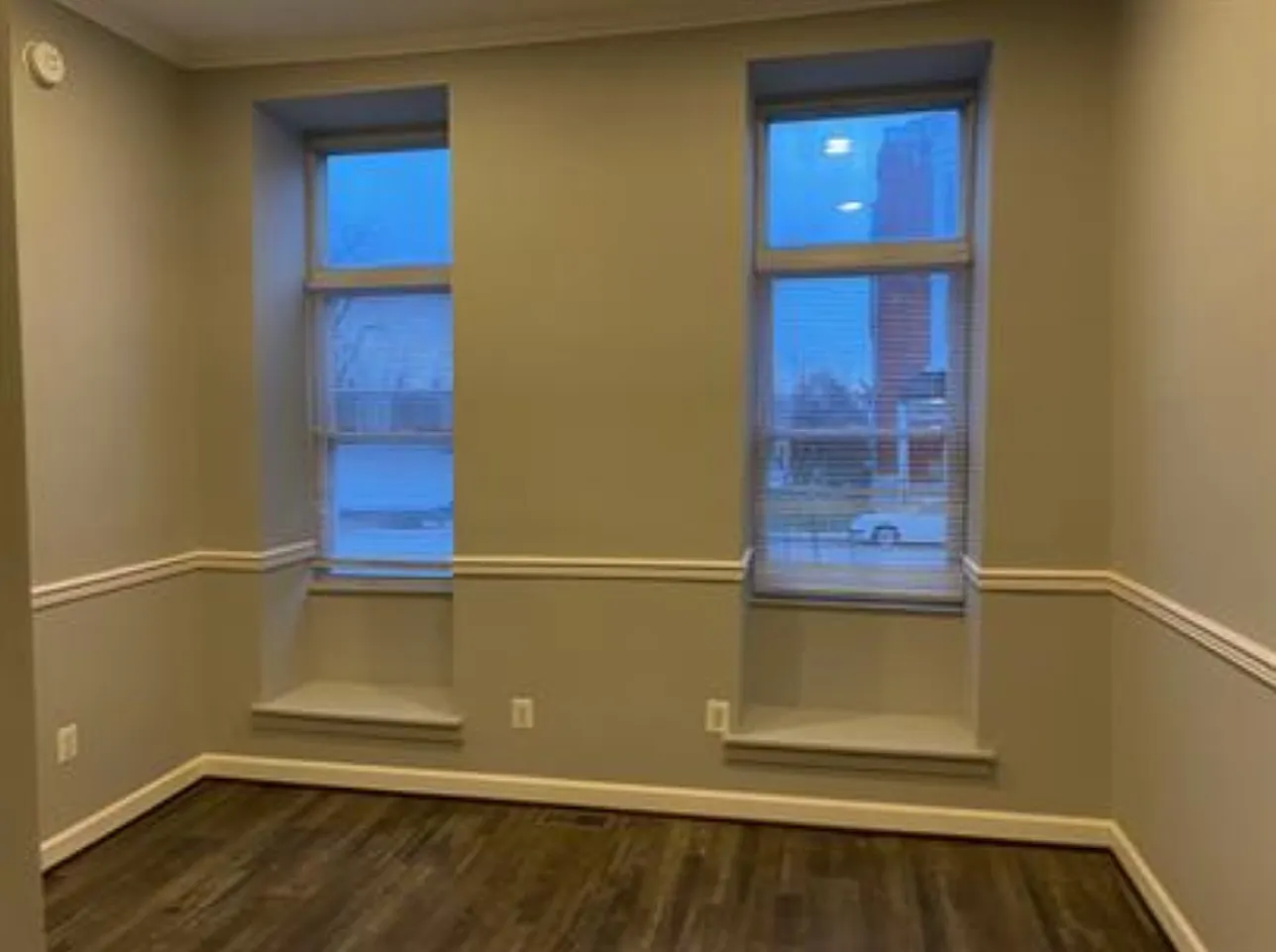 833 N Fulton Ave $750 Private Room (Private Bath) — Photo 2