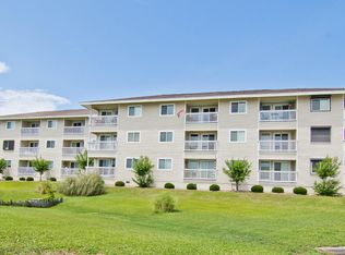 650 Cedar Point Blvd APT C15, Swansboro, NC 28584