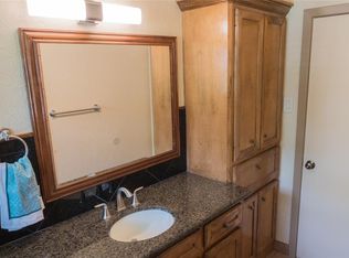 6915 Mobud Dr, Houston, TX 77074