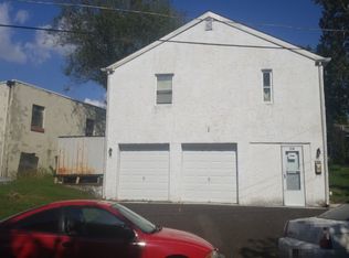 925 Ladner Ave, Gibbstown, NJ 08027