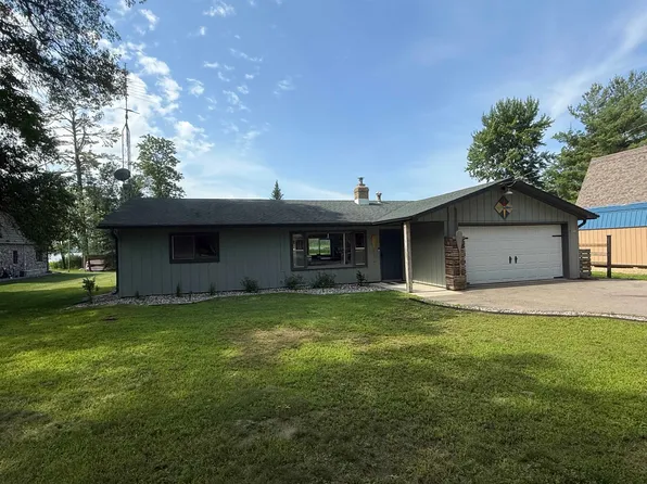 W4955 Bartelt Blvd, Shawano, WI 54166
