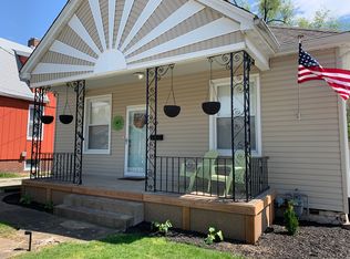 520 S 20th St, Belleville, IL 62226